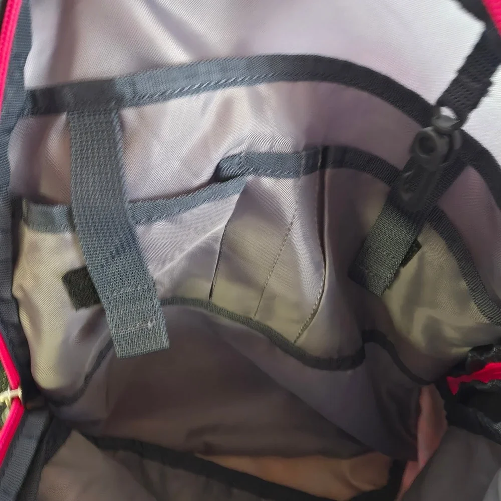 adidas backpack features